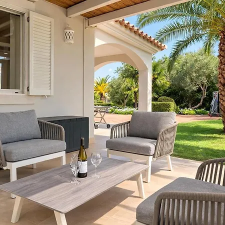 Sunny Algarve With Private Pool And Near *